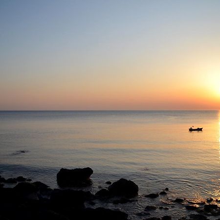 Seaside Villa Bokkai Shika Dış mekan fotoğraf